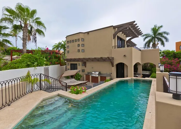 Hébergement de vacances Marbella Lane - Chic Casa With Amazing Oceanviews *