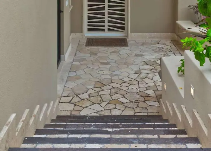 Hébergement de vacances Marbella Lane - Chic Casa With Amazing Oceanviews